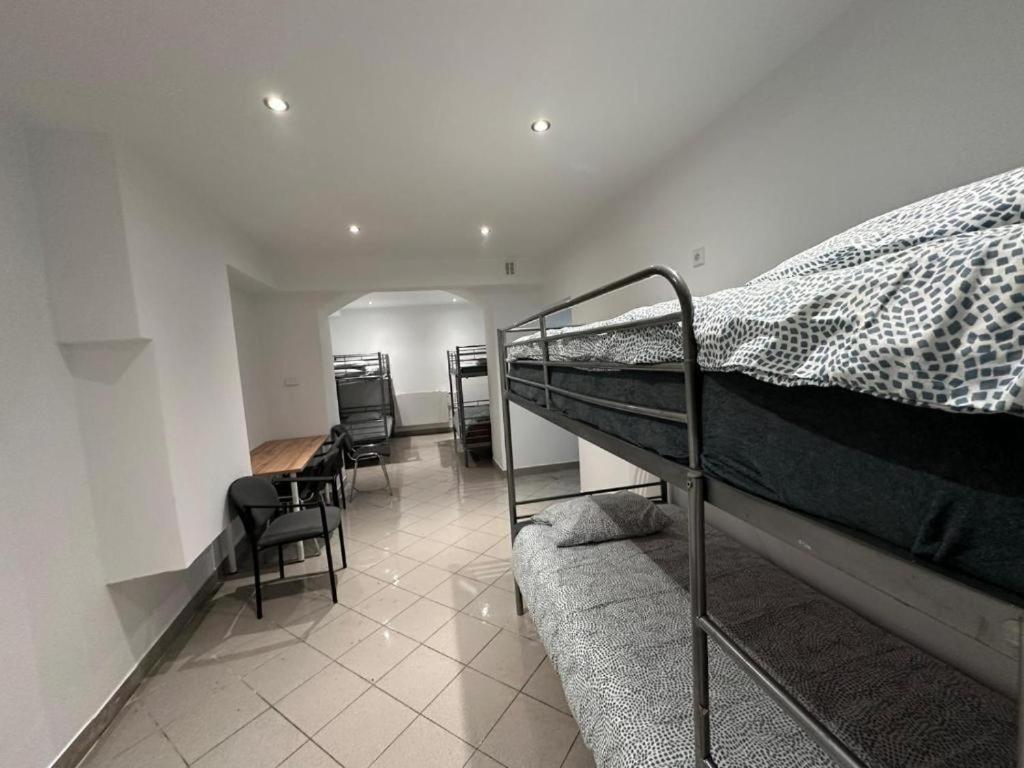 Golebia Hostel بوزنان المظهر الخارجي الصورة